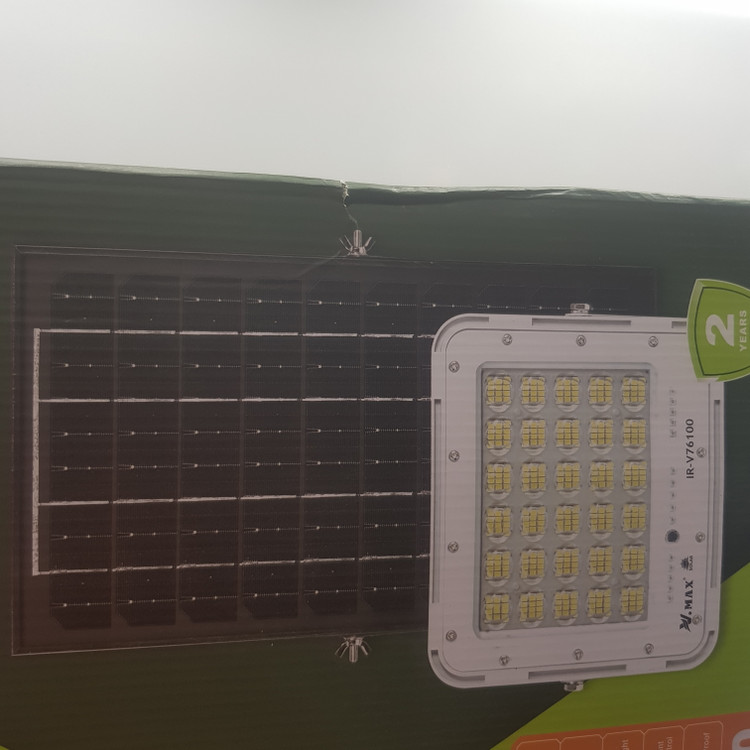 دارای فلشر در طول پنل